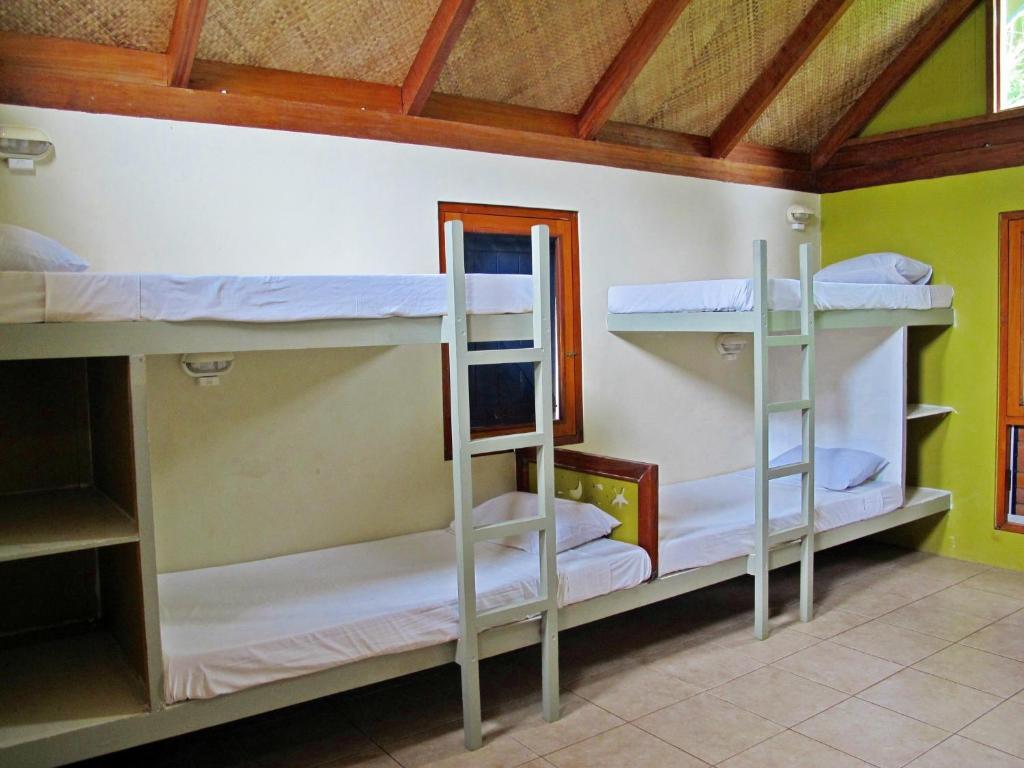 Beachouse Resort Namatakula Bilik gambar